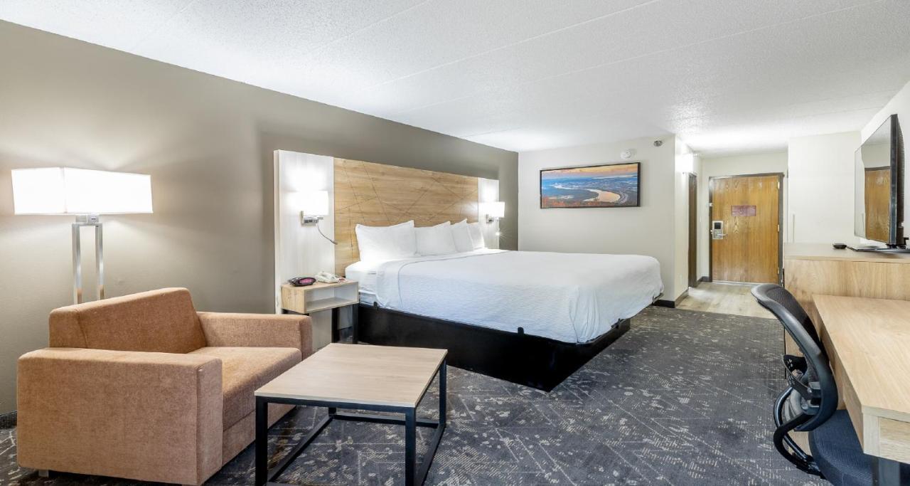 Comfort Inn & Suites Chattanooga-איסט רידג' מראה חיצוני תמונה